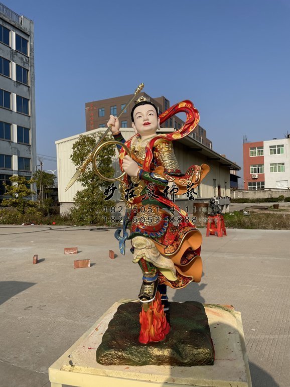 哪吒雕塑制作過程